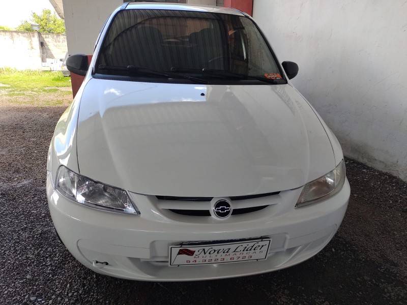 CHEVROLET - CELTA - 2003/2003 - Branca - R$ 13.900,00