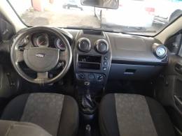 FORD - FIESTA - 2011/2011 - Branca - R$ 23.900,00
