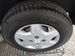 CHEVROLET - CELTA - 2005/2005 - Azul - R$ 13.500,00