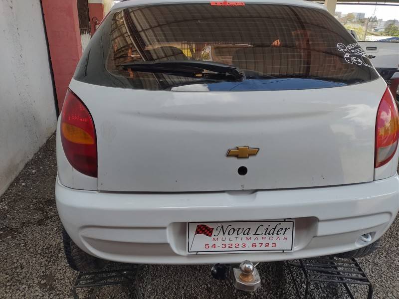 CHEVROLET - CELTA - 2003/2003 - Branca - R$ 13.900,00