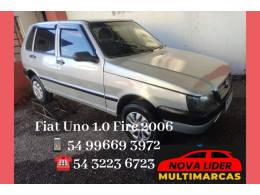 FIAT - UNO - 2005/2006 - Prata - R$ 17.900,00