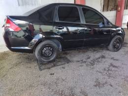 FORD - FIESTA - 2006/2006 - Preta - R$ 22.900,00