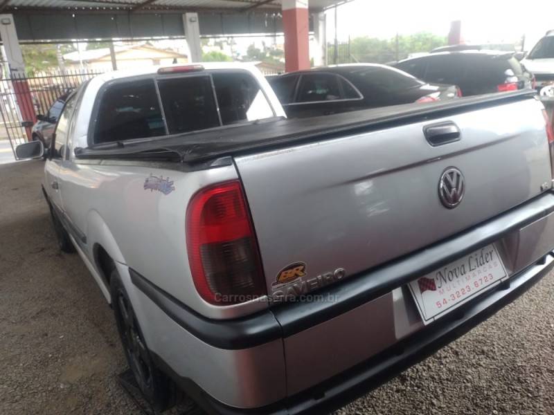 VOLKSWAGEN - SAVEIRO - 2003/2003 - Prata - R$ 34.900,00