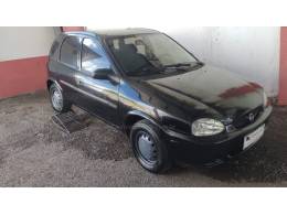 CHEVROLET - CORSA - 2001/2001 - Preta - R$ 14.500,00