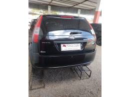 FORD - FIESTA - 2004/2005 - Preta - R$ 17.500,00