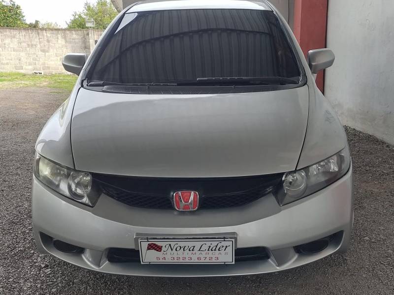 HONDA - CIVIC - 2007/2008 - Prata - R$ 45.900,00