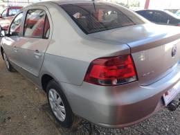 VOLKSWAGEN - VOYAGE - 2011/2012 - Prata - R$ 31.700,00