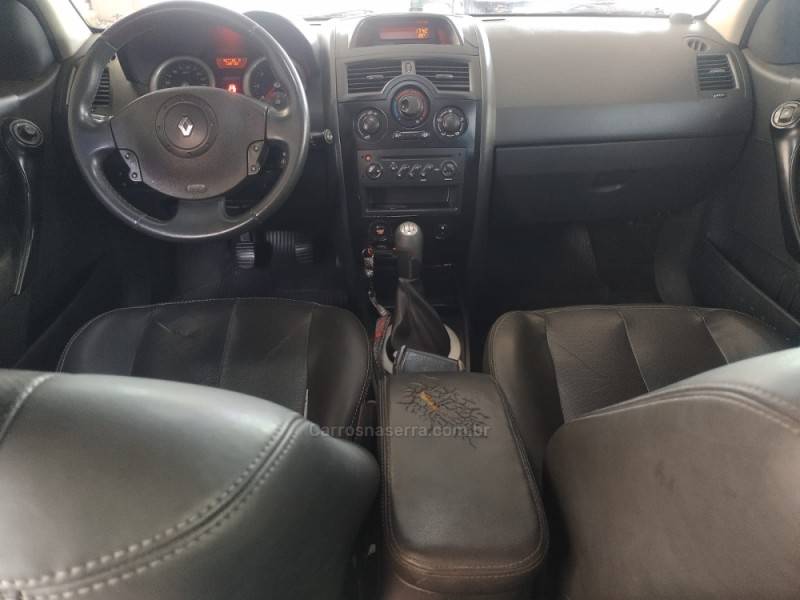 RENAULT - MÉGANE - 2008/2008 - Azul - R$ 22.900,00
