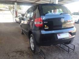 VOLKSWAGEN - FOX - 2008/2009 - Preta - R$ 24.500,00